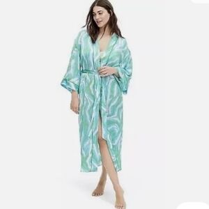 Diane‎ Von Furstenberg Mid Sleeve Satin Robe